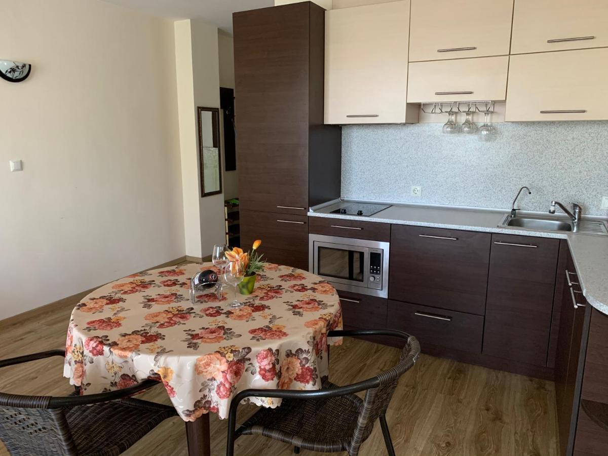 Аппартамент Pines Beach Resort Byala  Bagian luar foto