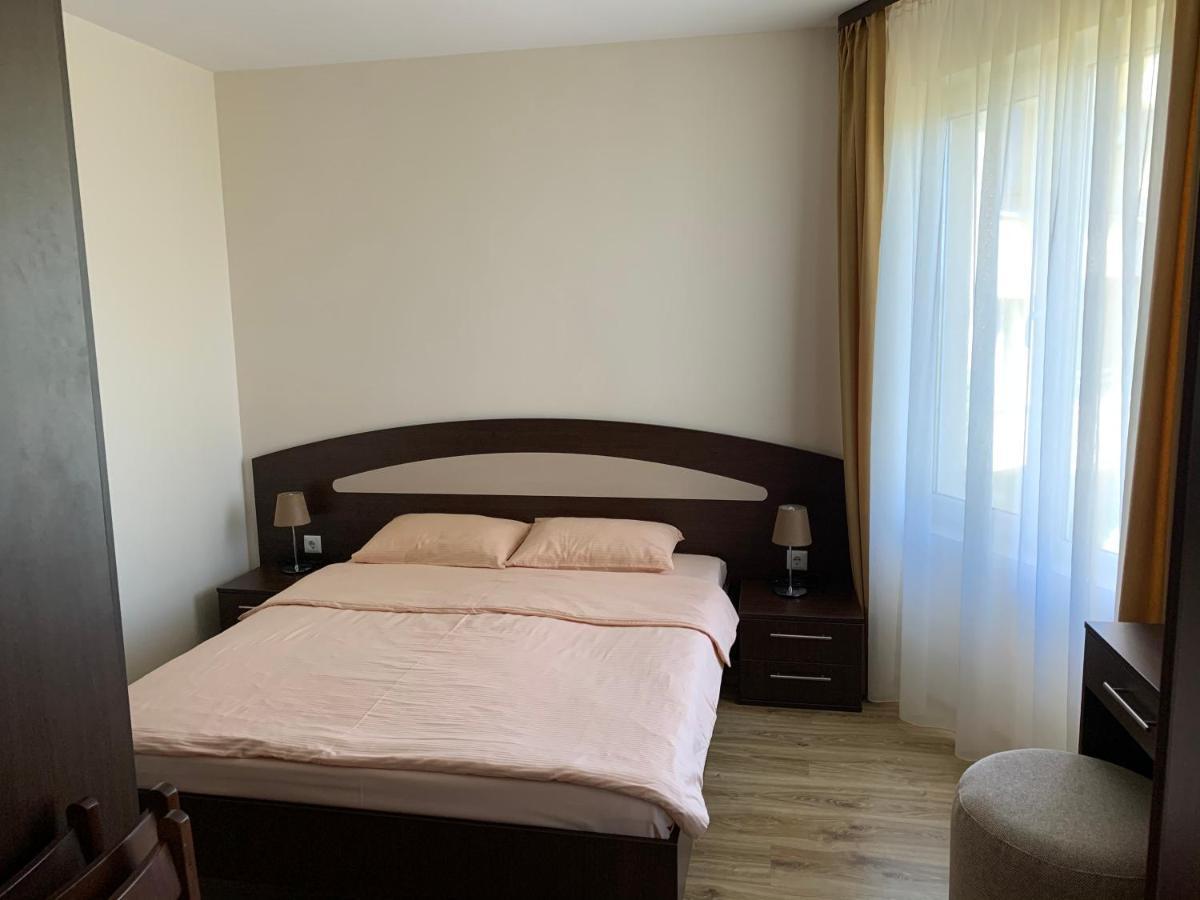 Аппартамент Pines Beach Resort Byala  Bagian luar foto